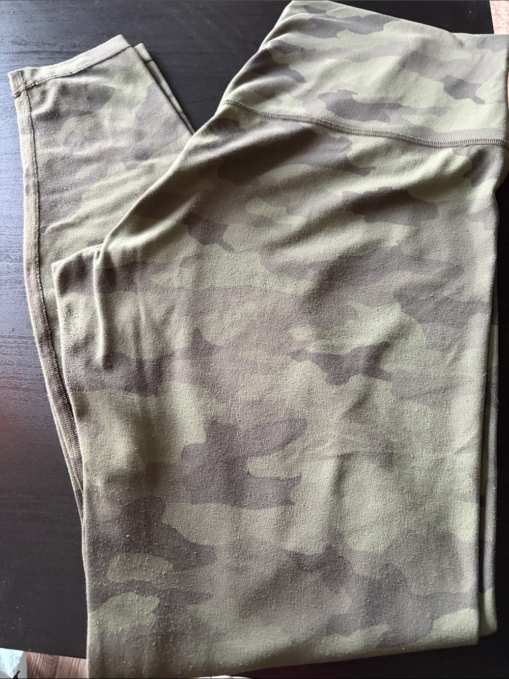lululemon athletica Olive Green Camo Leggings - Picture 3 of 3